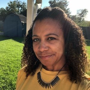 Meet your Posher, Gina